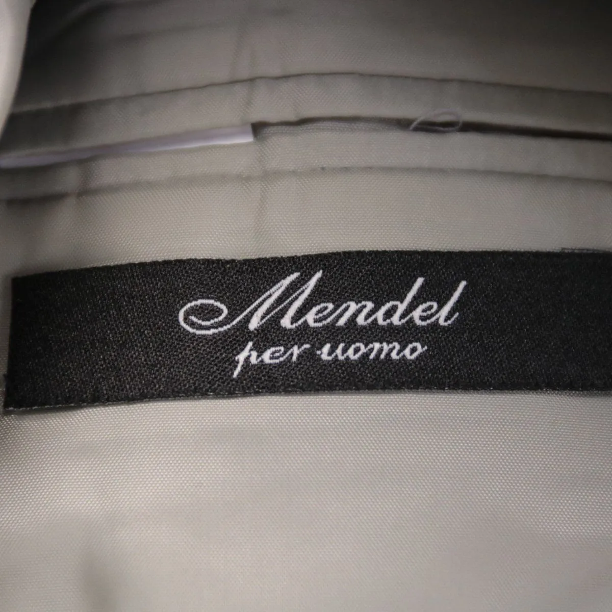 костюм Mendel
