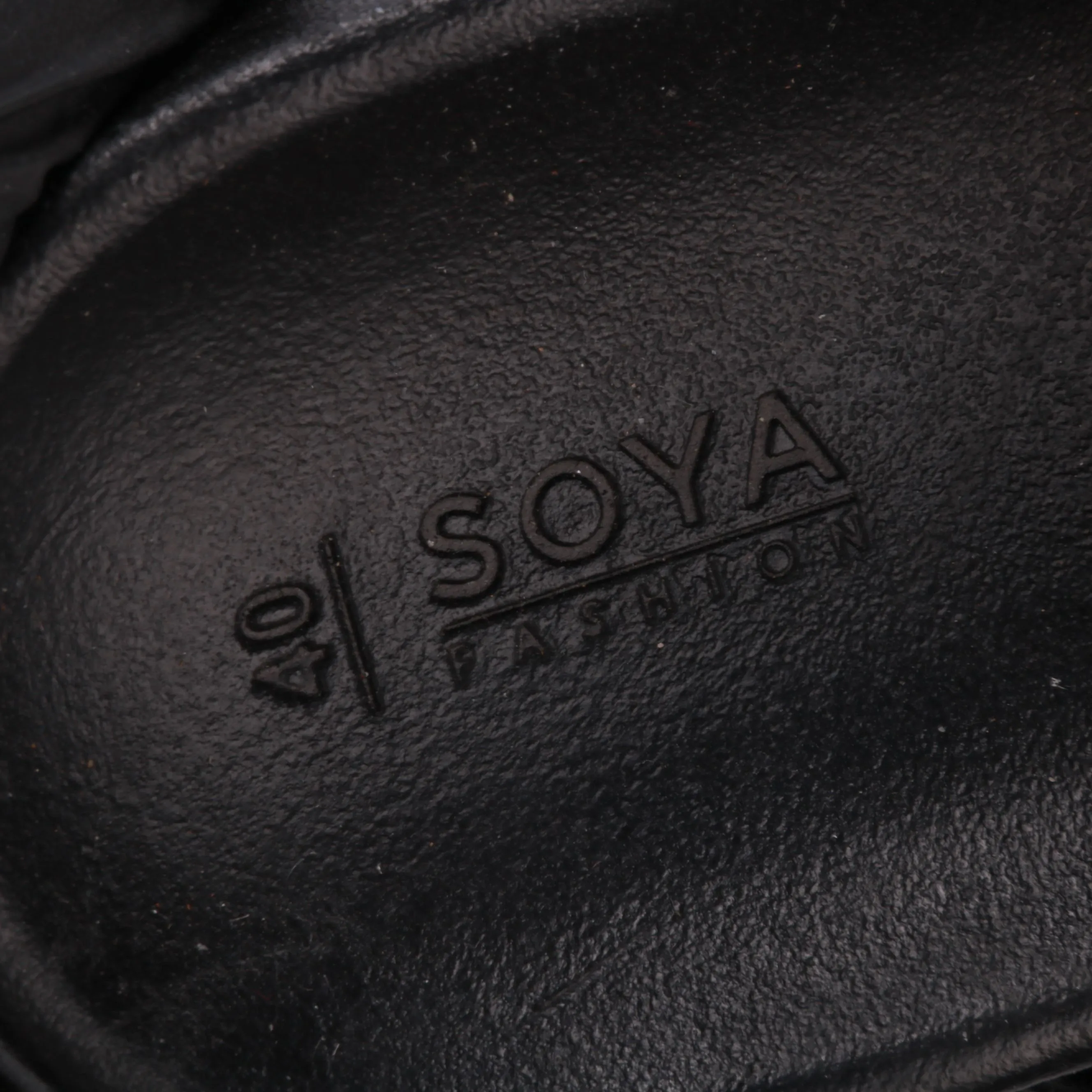 сандалии Soya